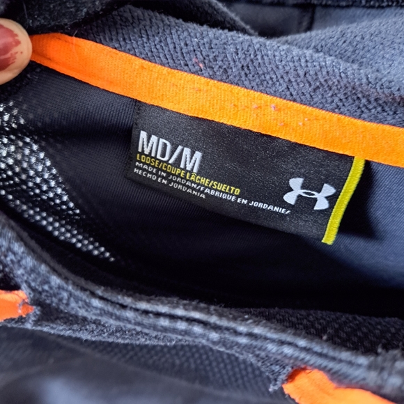 Under Armour Loose Fit Gray and Black Hoodie - Picture 5 of 5